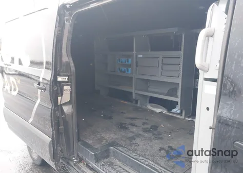 2017 Ford Transit-250 z USA, uszkodzony, nr VIN 1FTYR2YM6HKB57740